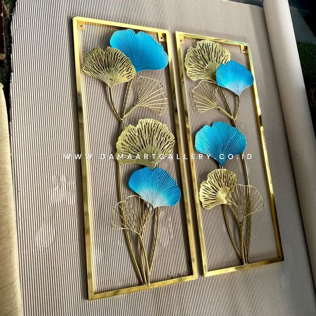 Wall Decor Kuningan Double